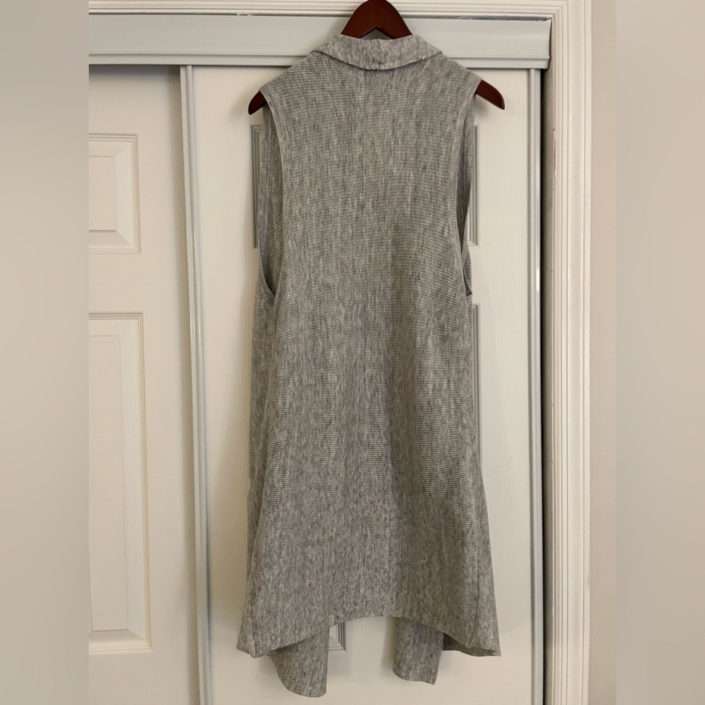 H&M Basic Grey Cardigan Size M/L - Picture 3 of 5